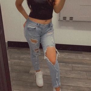 Meet your Posher, Cassandra